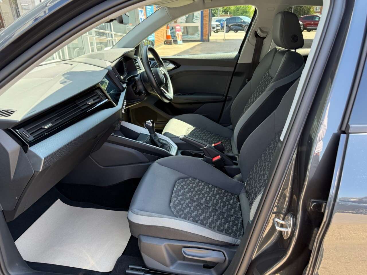 2020 AUDI A1 2020 AUDI A1