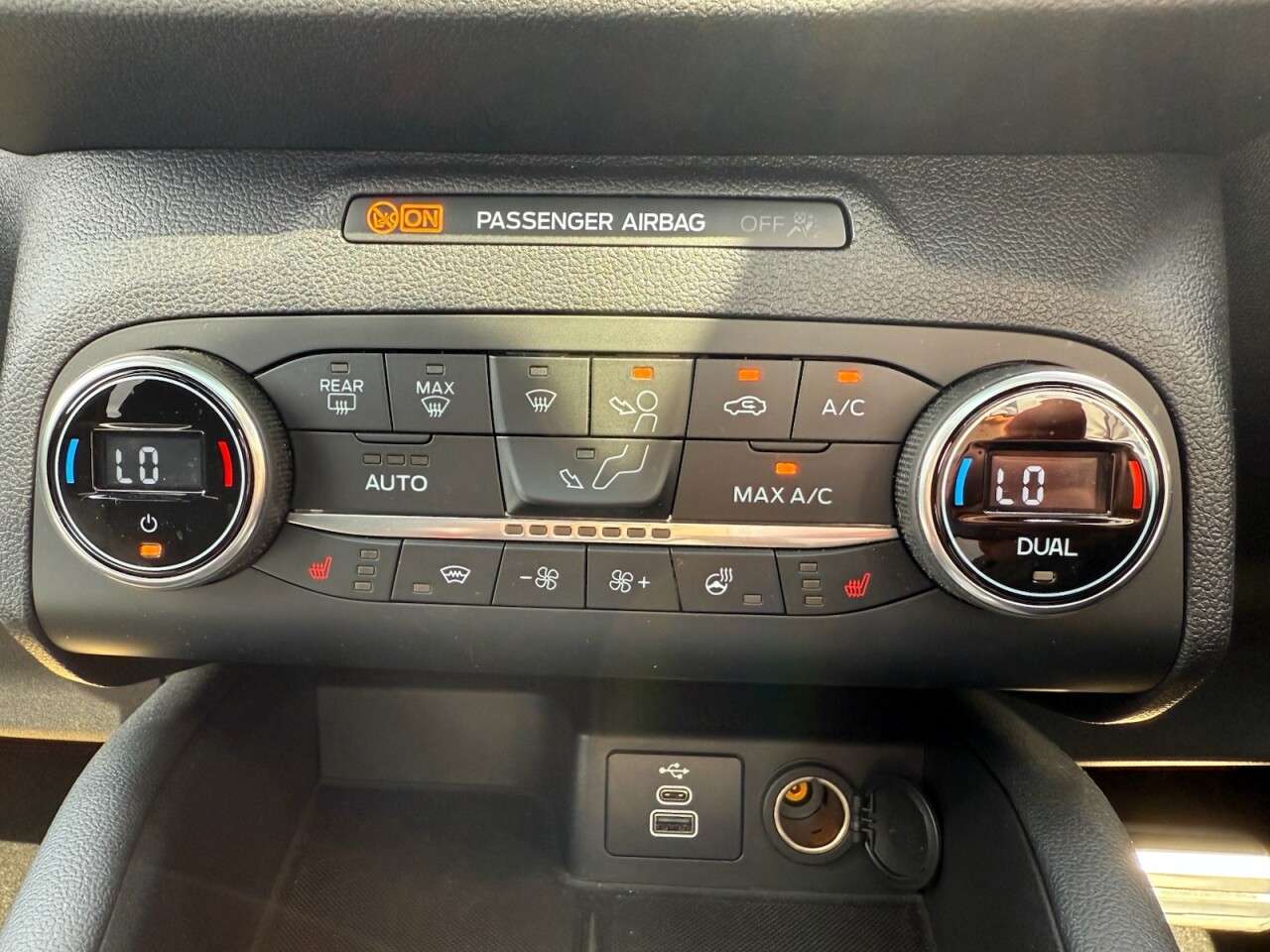 2022 FORD KUGA 2022 FORD KUGA