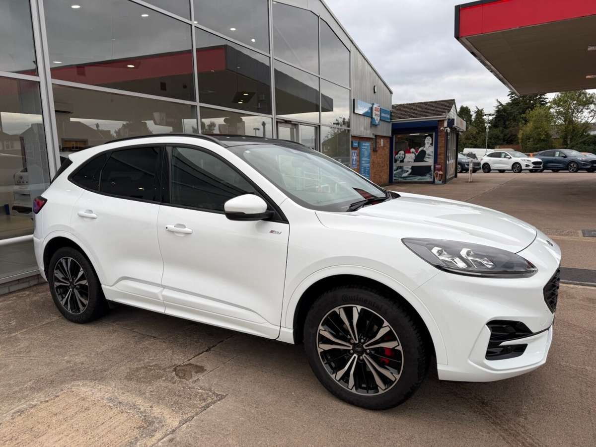 Check out this Ford Kuga 2023 Hybrid Electric Automatic