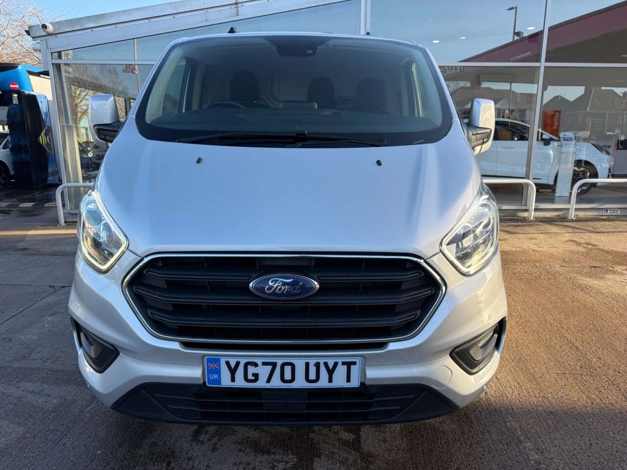 A 2020 FORD TRANSIT CUSTOM 2.0 340 EcoBlue Limited Panel Van 5dr Diesel Manual L1 H1 Euro 6 (130 ps) A 2020 FORD TRANSIT CUSTOM 2.0 340 EcoBlue Limited Panel Van 5dr Diesel Manual L1 H1 Euro 6 (130 ps)