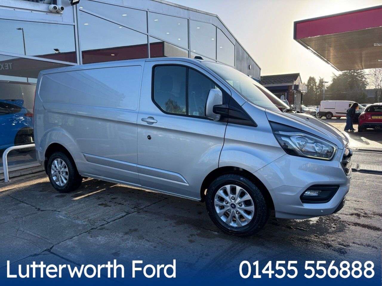 A 2020 FORD TRANSIT CUSTOM 2.0 340 EcoBlue Limited Panel Van 5dr Diesel Manual L1 H1 Euro 6 (130 ps) A 2020 FORD TRANSIT CUSTOM 2.0 340 EcoBlue Limited Panel Van 5dr Diesel Manual L1 H1 Euro 6 (130 ps)