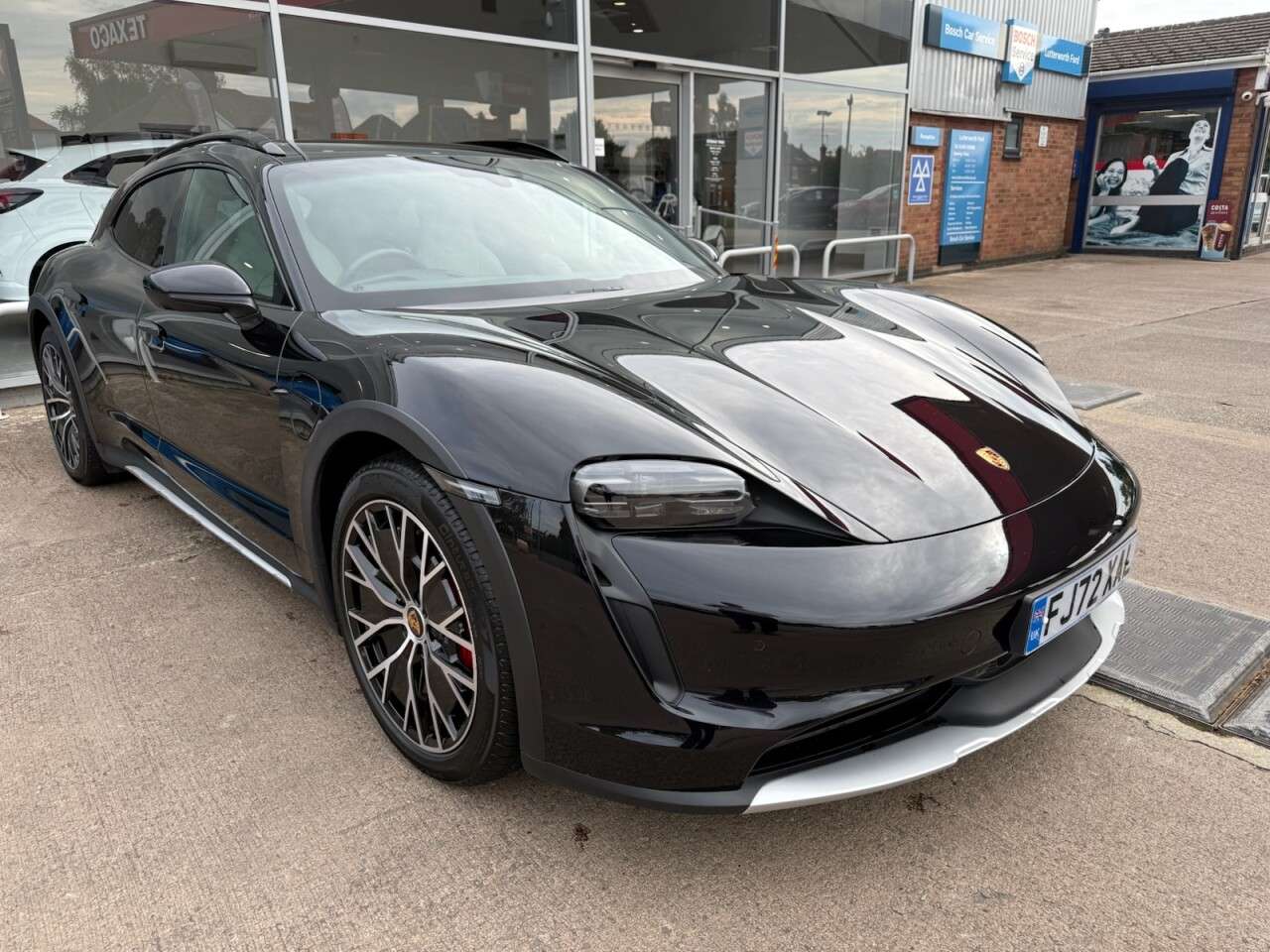 2022 PORSCHE TAYCAN 2022 PORSCHE TAYCAN