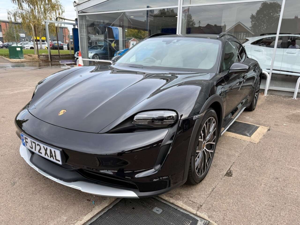 2022 PORSCHE TAYCAN 2022 PORSCHE TAYCAN