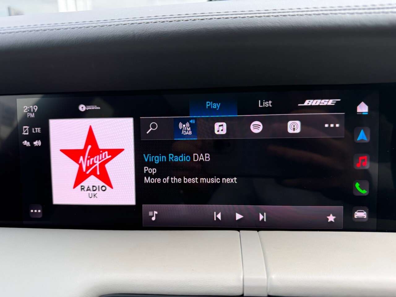 2022 PORSCHE TAYCAN 2022 PORSCHE TAYCAN