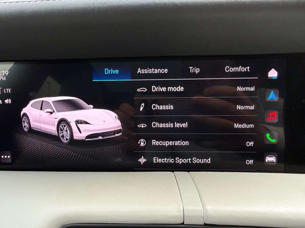 2022 PORSCHE TAYCAN 2022 PORSCHE TAYCAN