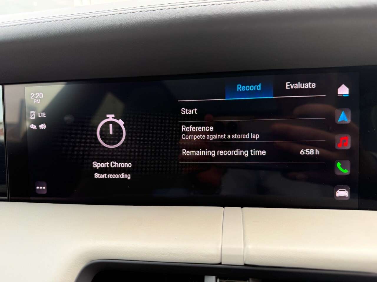 2022 PORSCHE TAYCAN 2022 PORSCHE TAYCAN