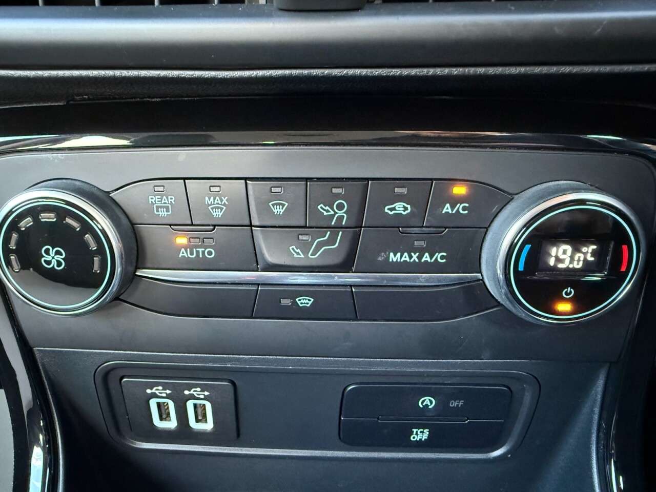 2020 FORD ECOSPORT 2020 FORD ECOSPORT