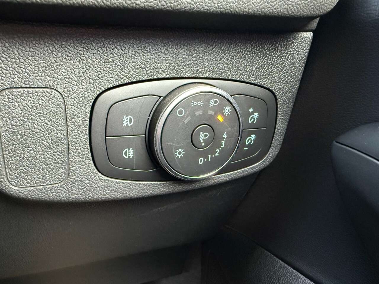 2024 FORD FOCUS 2024 FORD FOCUS