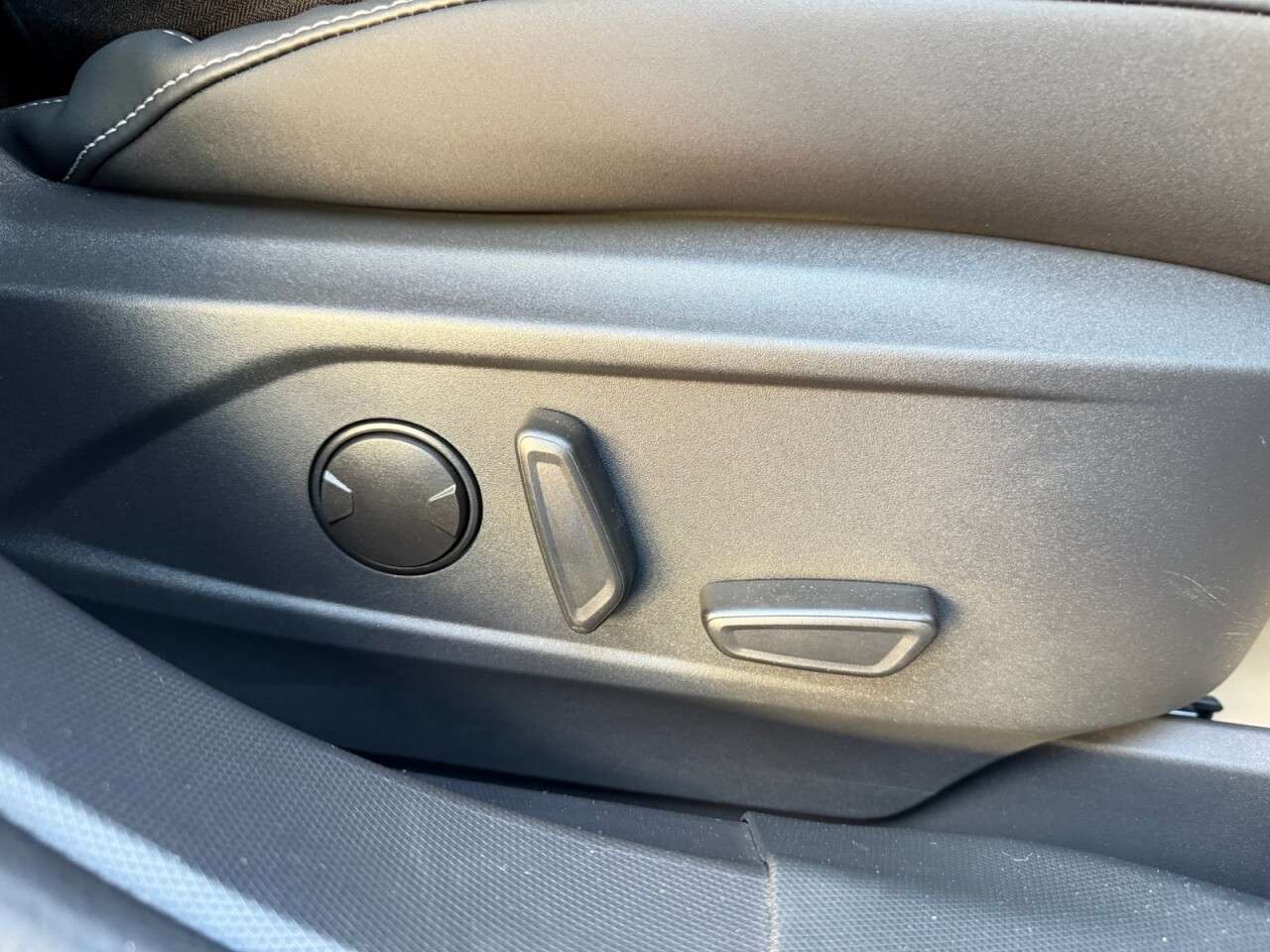 2025 FORD MUSTANG MACH-E 2025 FORD MUSTANG MACH-E