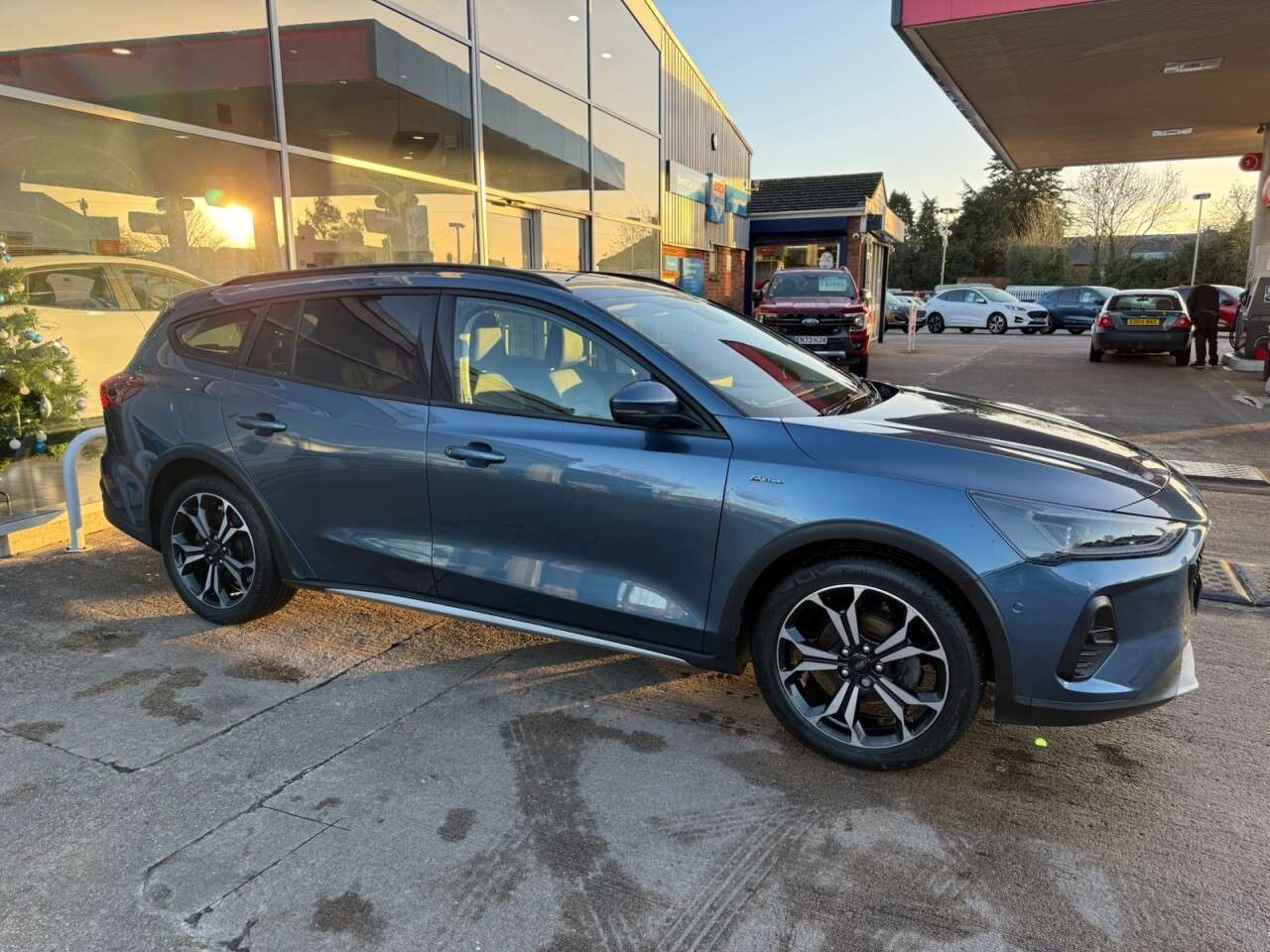 A 2024 FORD FOCUS 1.0T EcoBoost MHEV Active X Estate 5dr Petrol Hybrid Manual Euro 6 (s/s) (1 A 2024 FORD FOCUS 1.0T EcoBoost MHEV Active X Estate 5dr Petrol Hybrid Manual Euro 6 (s/s) (1