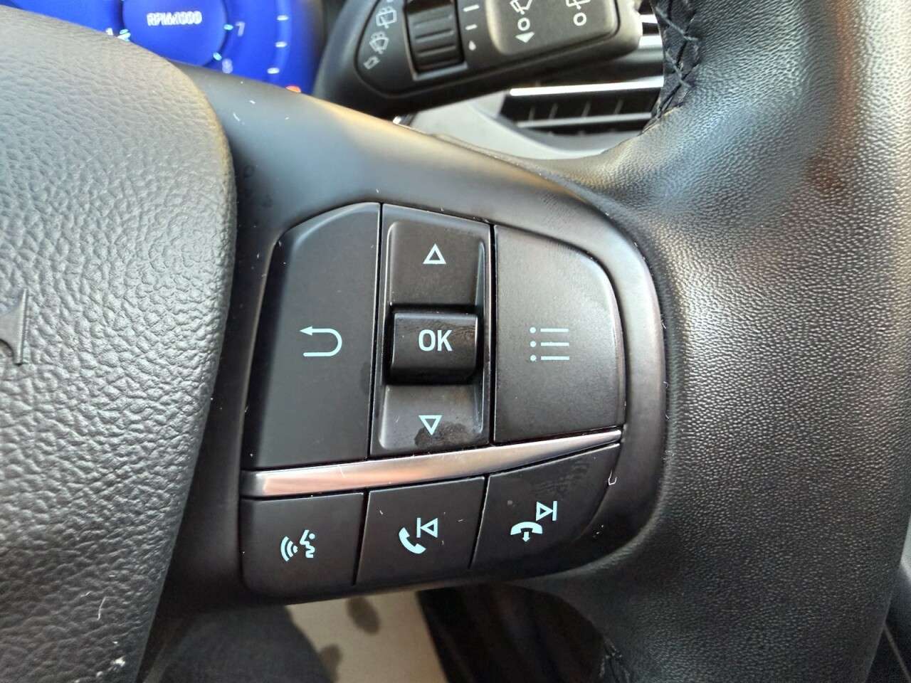 2024 FORD FOCUS 2024 FORD FOCUS