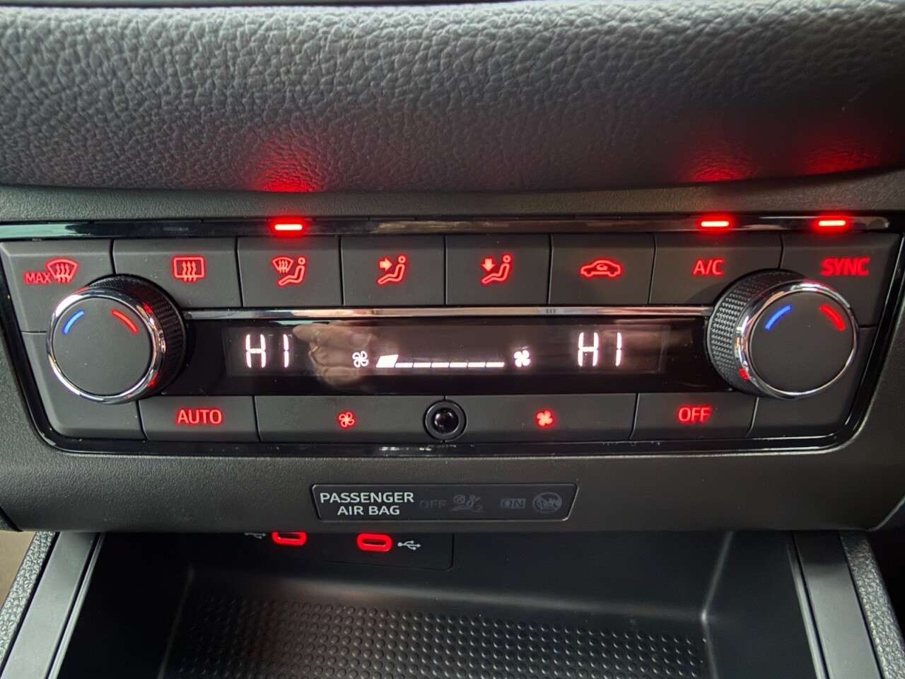 2021 SEAT IBIZA 2021 SEAT IBIZA