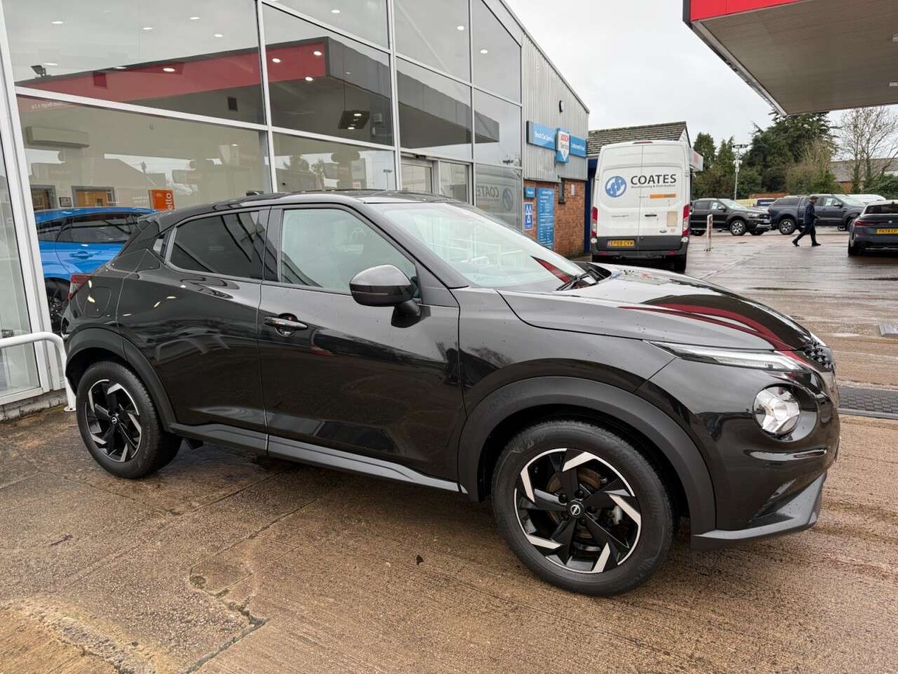 A 2022 NISSAN JUKE 1.0 DIG-T N-Connecta SUV 5dr Petrol Manual Euro 6 (s/s) (114 ps) A 2022 NISSAN JUKE 1.0 DIG-T N-Connecta SUV 5dr Petrol Manual Euro 6 (s/s) (114 ps)