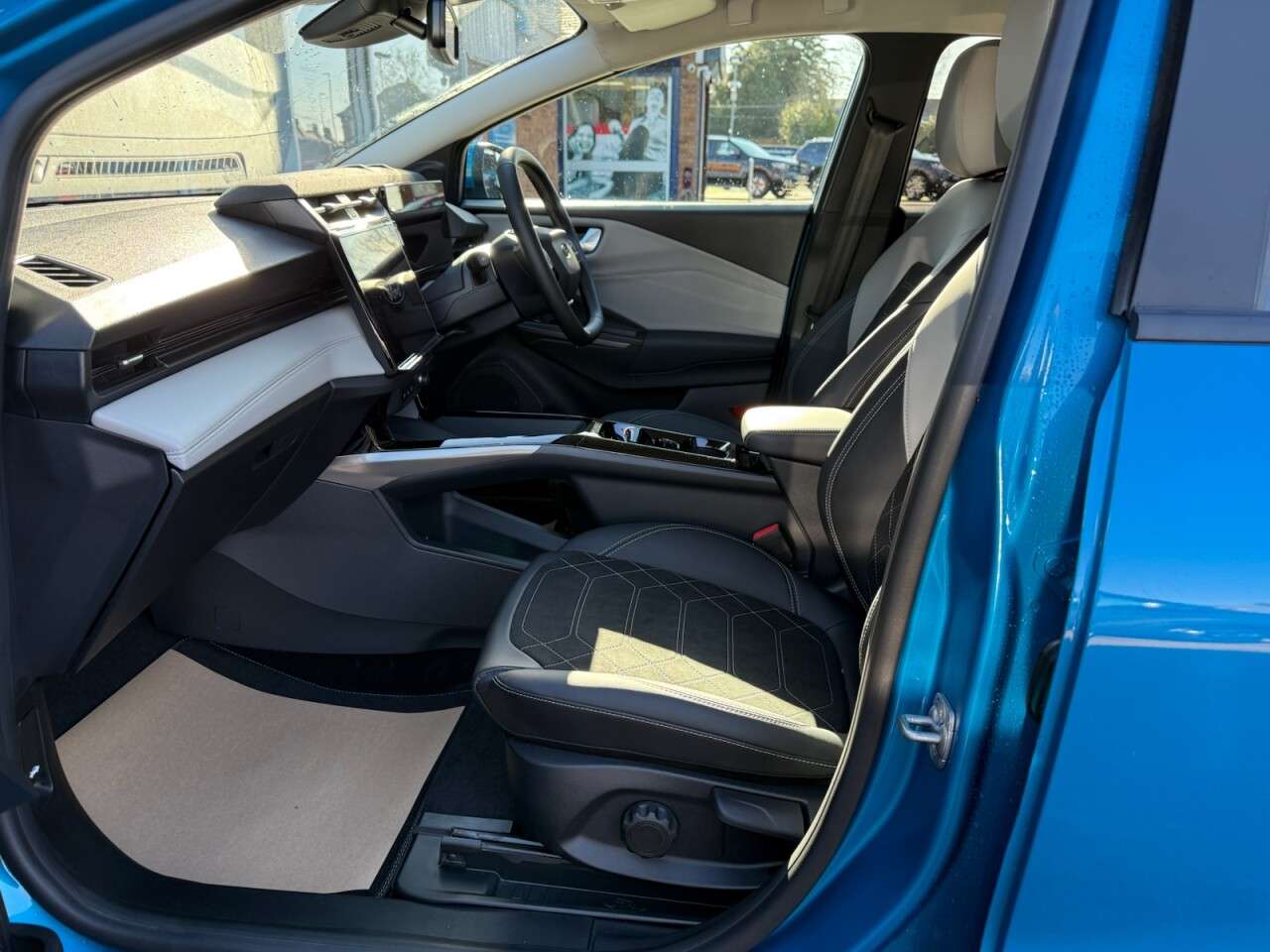 2026 FORD PUMA GEN-E 2026 FORD PUMA GEN-E