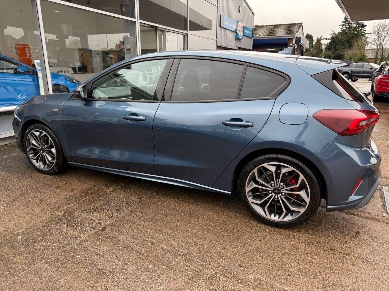 2025 FORD FOCUS 2025 FORD FOCUS