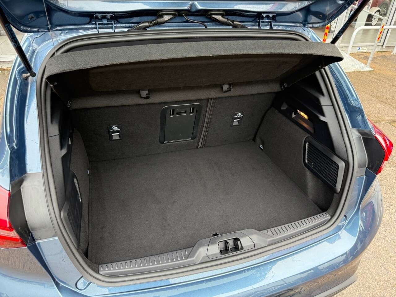 2025 FORD FOCUS 2025 FORD FOCUS