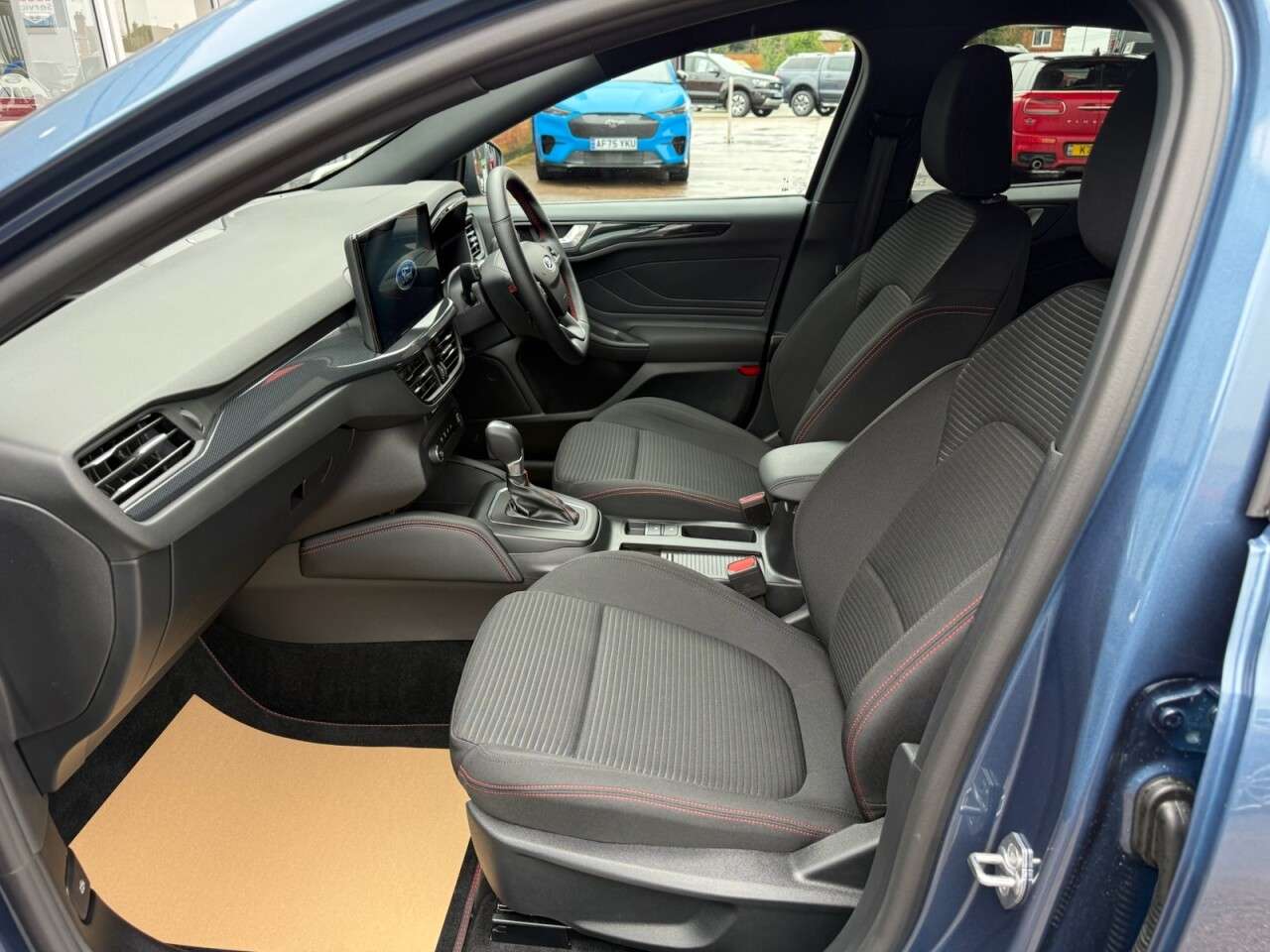 2025 FORD FOCUS 2025 FORD FOCUS