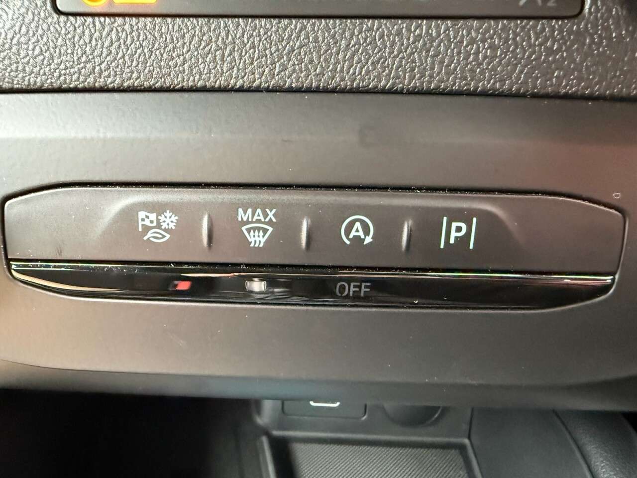 2025 FORD FOCUS 2025 FORD FOCUS