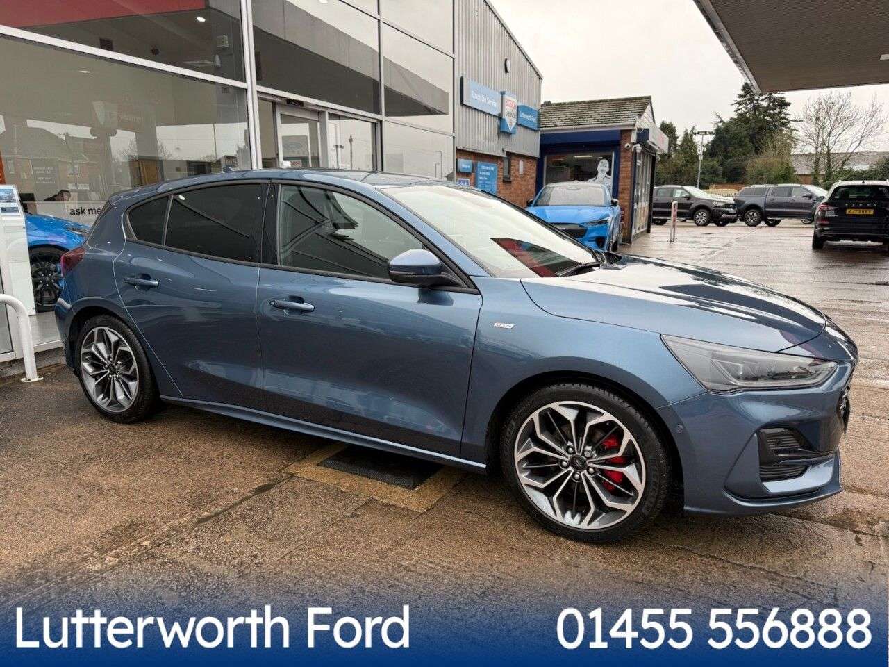A 2025 FORD FOCUS 1.0T EcoBoost MHEV ST-Line X Hatchback 5dr Petrol Hybrid DCT Euro 6 (s/s) ( A 2025 FORD FOCUS 1.0T EcoBoost MHEV ST-Line X Hatchback 5dr Petrol Hybrid DCT Euro 6 (s/s) (
