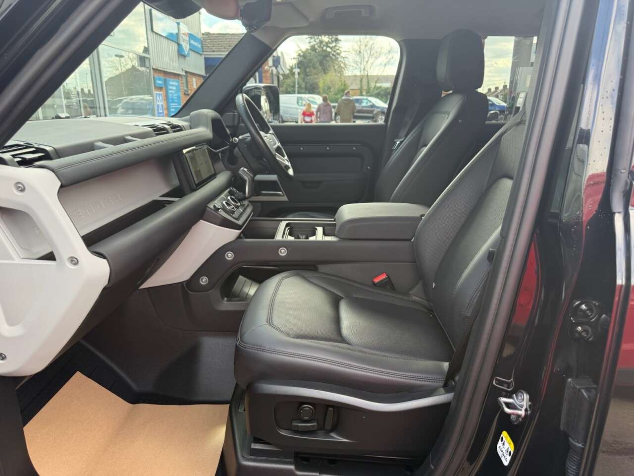 2023 LAND ROVER DEFENDER 2023 LAND ROVER DEFENDER