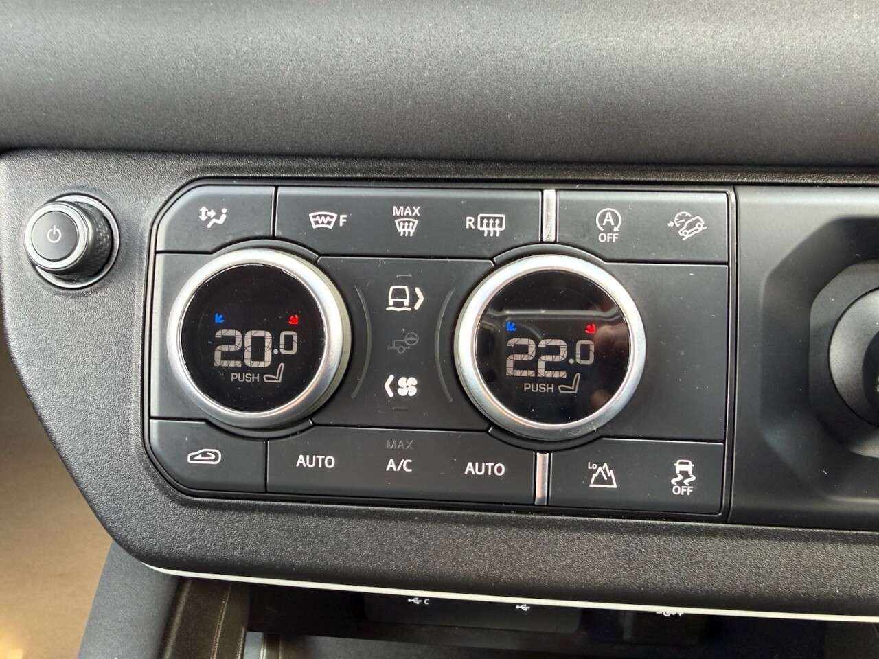 2023 LAND ROVER DEFENDER 2023 LAND ROVER DEFENDER