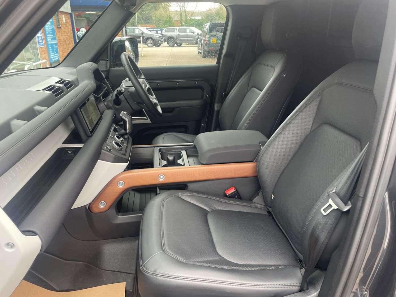 2023 LAND ROVER DEFENDER 2023 LAND ROVER DEFENDER