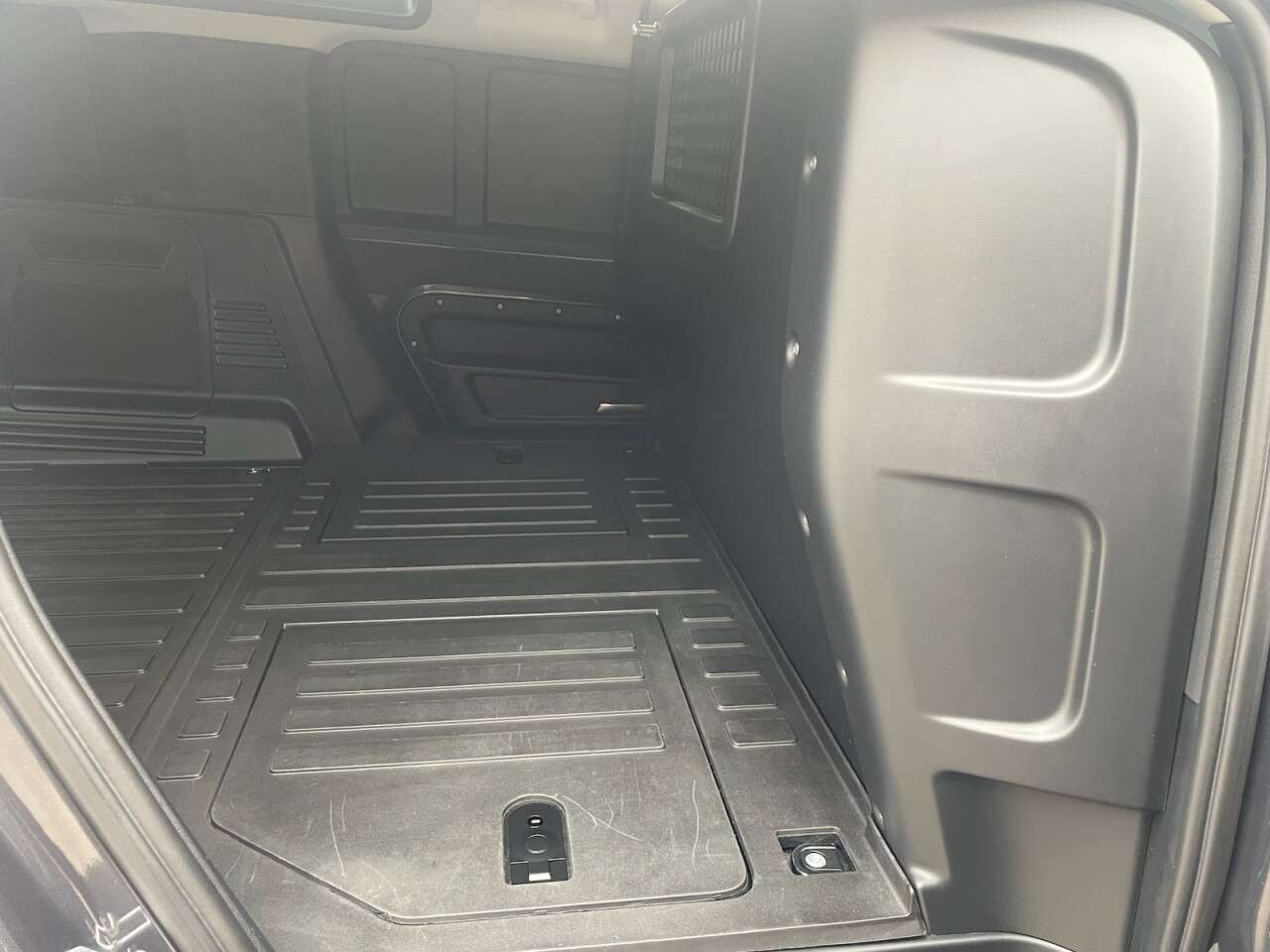 2023 LAND ROVER DEFENDER 2023 LAND ROVER DEFENDER