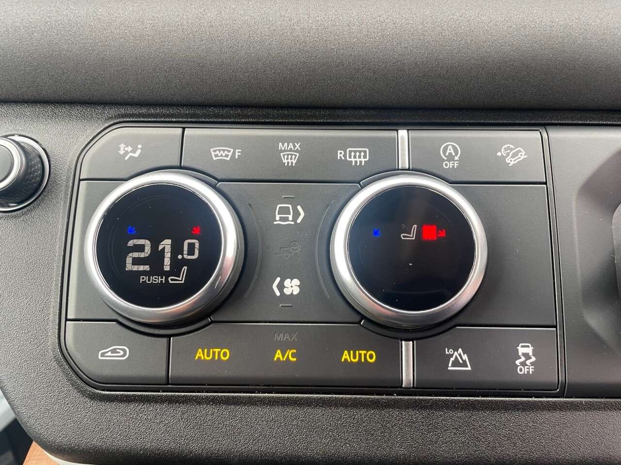 2023 LAND ROVER DEFENDER 2023 LAND ROVER DEFENDER