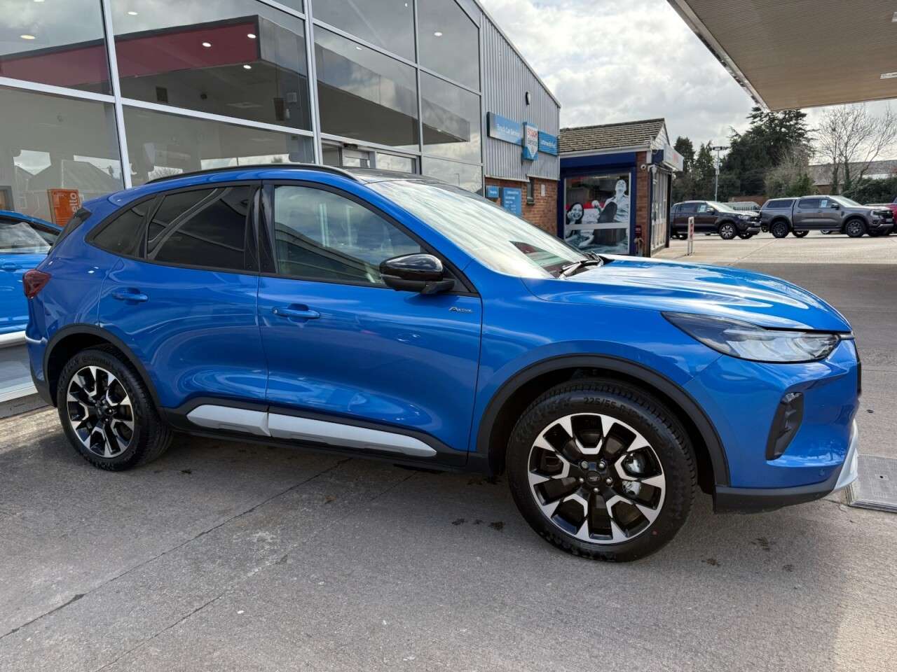 A 2025 FORD KUGA 2.5 Duratec 14.4kWh Active SUV 5dr Petrol Plug-in Hybrid CVT Euro 6 (s/s) ( A 2025 FORD KUGA 2.5 Duratec 14.4kWh Active SUV 5dr Petrol Plug-in Hybrid CVT Euro 6 (s/s) (