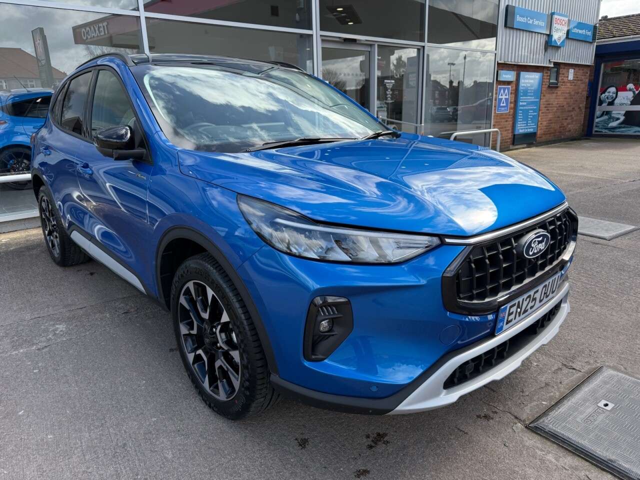 A 2025 FORD KUGA 2.5 Duratec 14.4kWh Active SUV 5dr Petrol Plug-in Hybrid CVT Euro 6 (s/s) ( A 2025 FORD KUGA 2.5 Duratec 14.4kWh Active SUV 5dr Petrol Plug-in Hybrid CVT Euro 6 (s/s) (