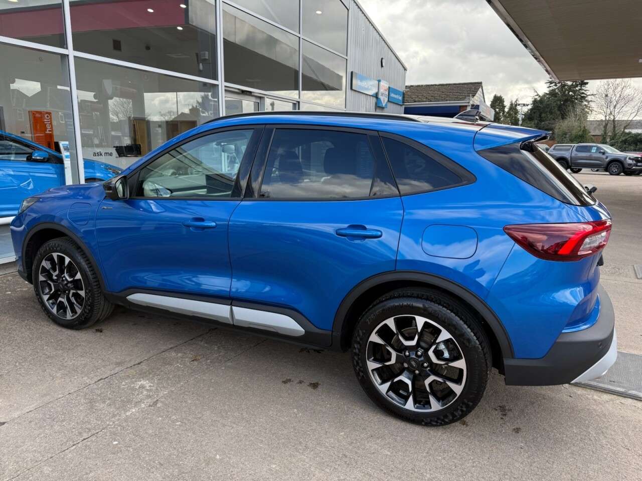 2025 FORD KUGA 2025 FORD KUGA