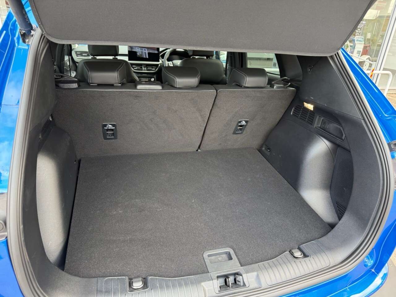 2025 FORD KUGA 2025 FORD KUGA