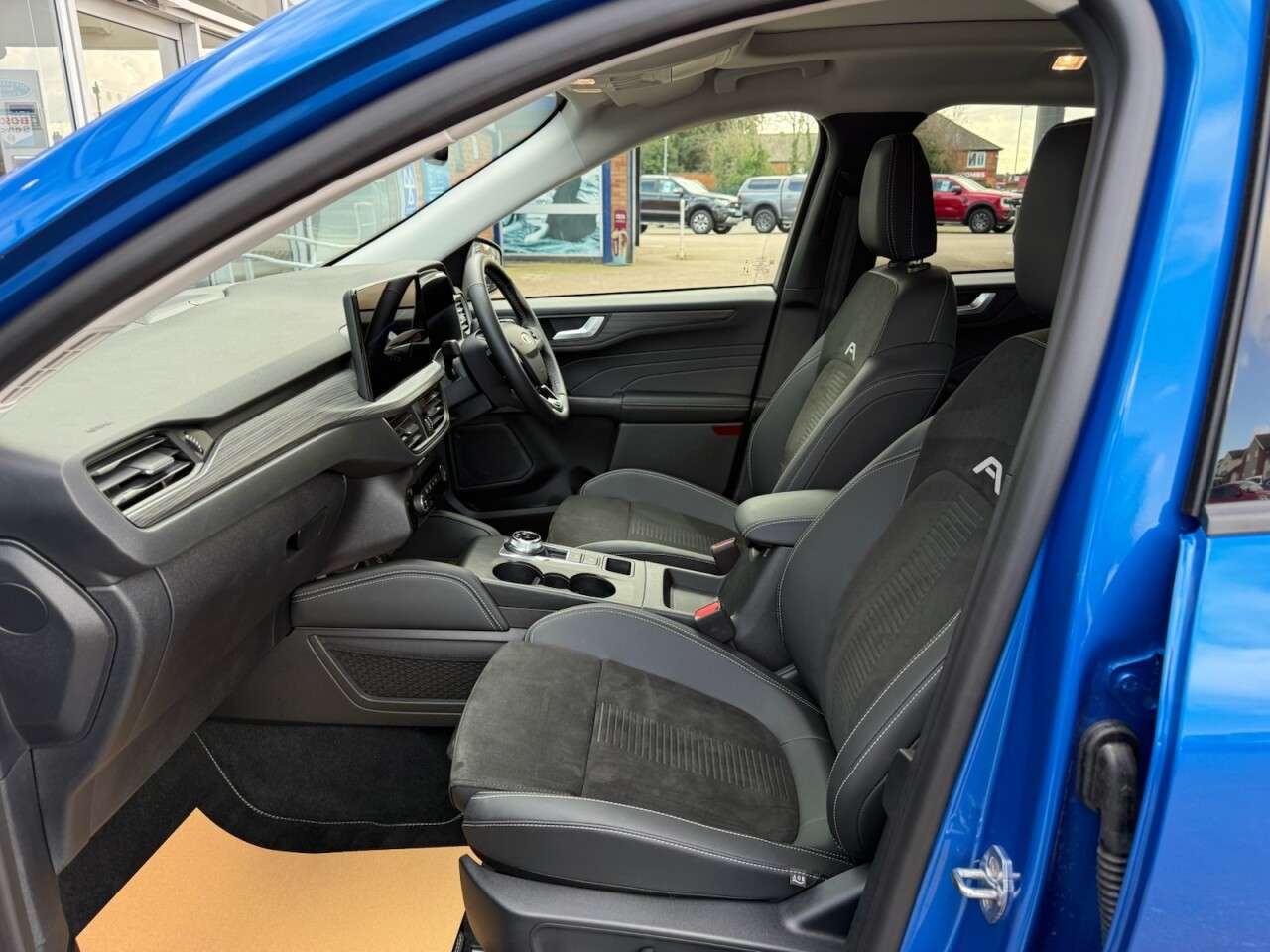 2025 FORD KUGA 2025 FORD KUGA