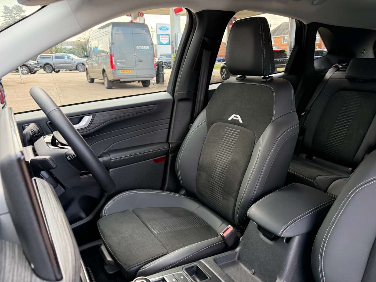 2025 FORD KUGA 2025 FORD KUGA