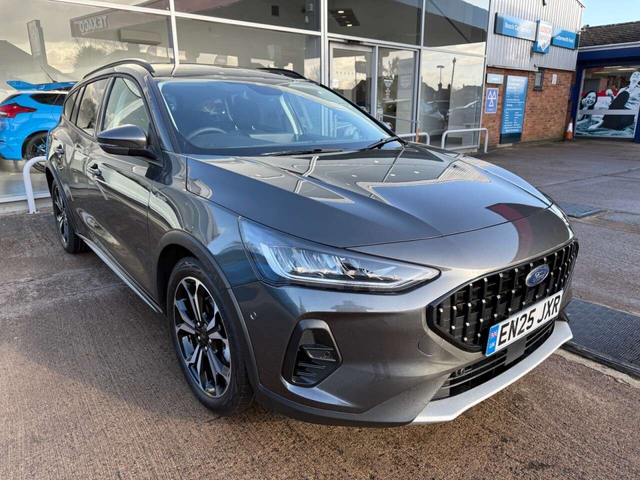 A 2025 FORD FOCUS 1.0T EcoBoost MHEV Active X Estate 5dr Petrol Hybrid DCT Euro 6 (s/s) (155 A 2025 FORD FOCUS 1.0T EcoBoost MHEV Active X Estate 5dr Petrol Hybrid DCT Euro 6 (s/s) (155