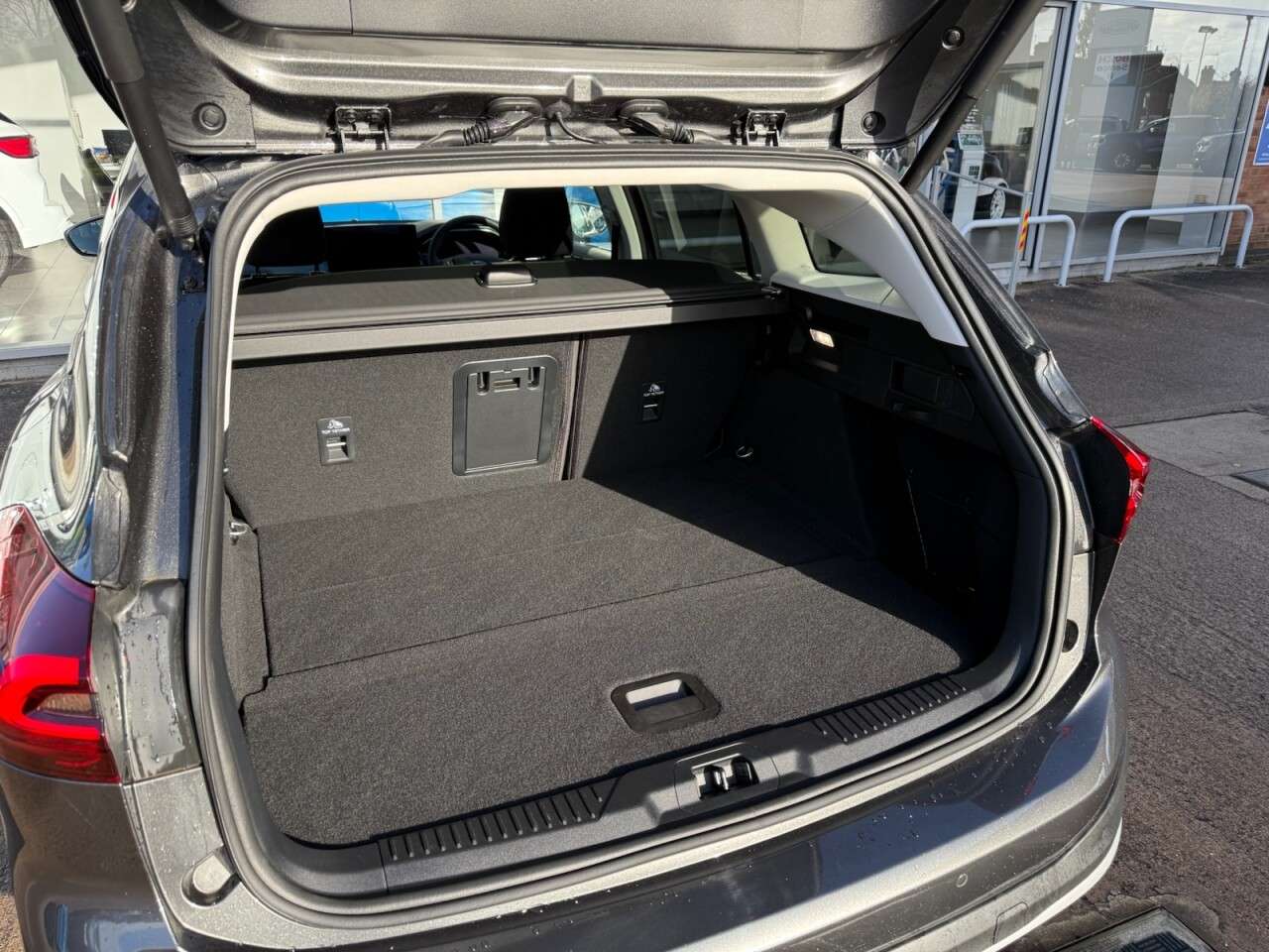 2025 FORD FOCUS 2025 FORD FOCUS