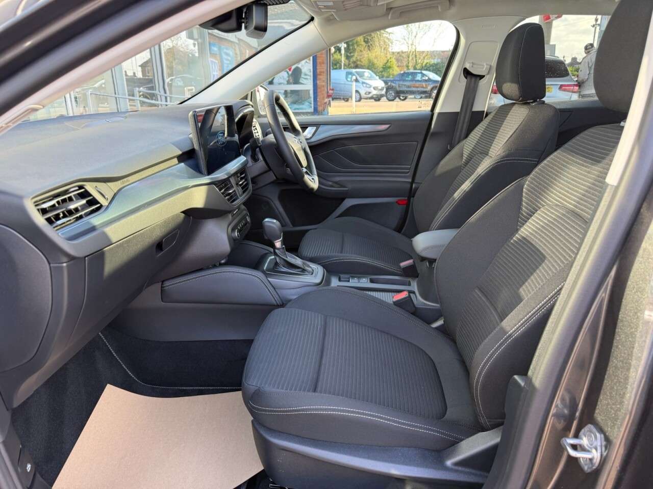 2025 FORD FOCUS 2025 FORD FOCUS