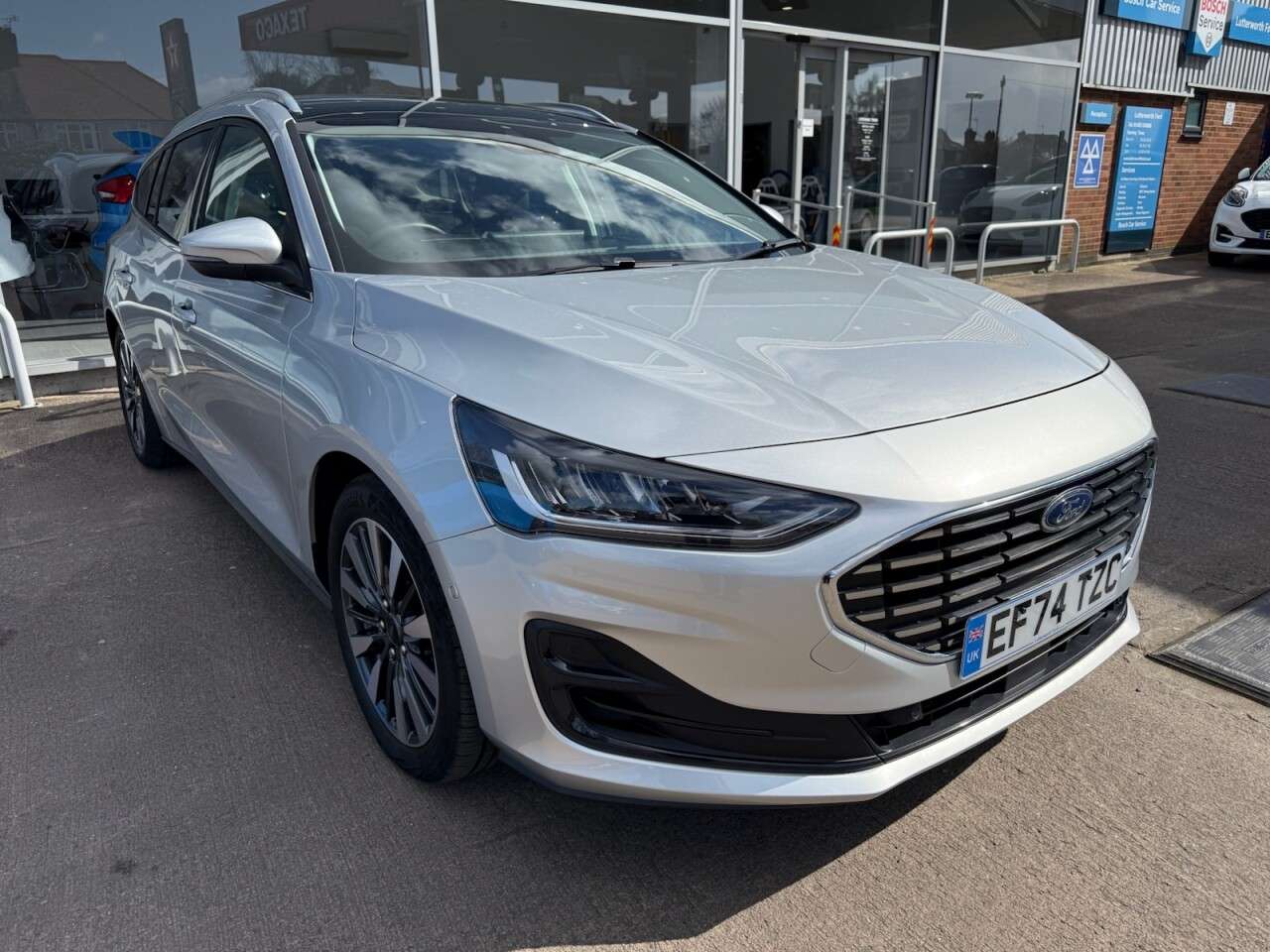 A 2024 FORD FOCUS 1.0T EcoBoost MHEV Titanium X Estate 5dr Petrol Hybrid DCT Euro 6 (s/s) (15 A 2024 FORD FOCUS 1.0T EcoBoost MHEV Titanium X Estate 5dr Petrol Hybrid DCT Euro 6 (s/s) (15