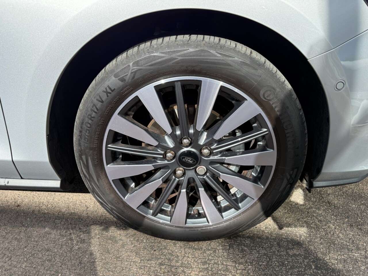 2024 FORD FOCUS 2024 FORD FOCUS