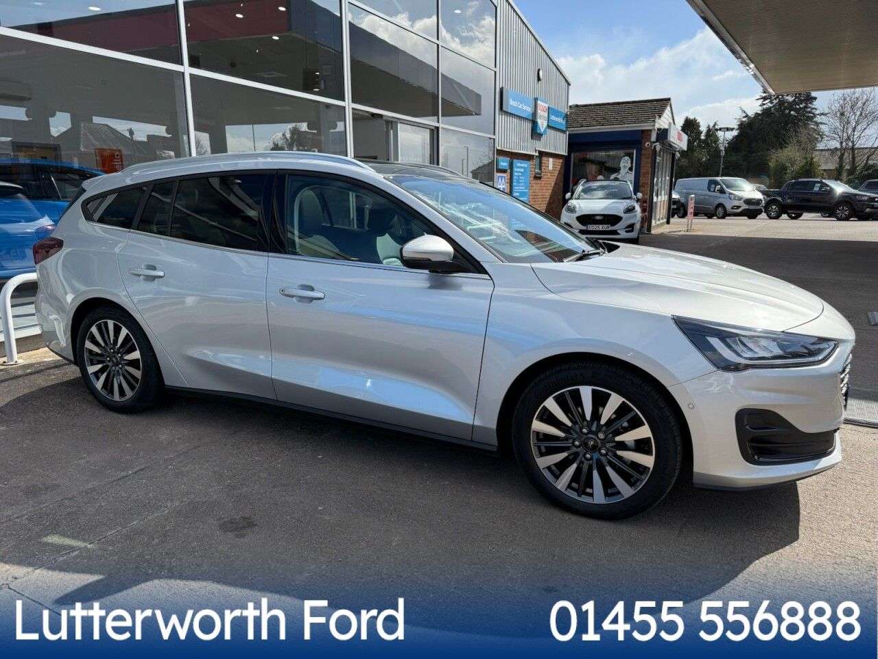 A 2024 FORD FOCUS 1.0T EcoBoost MHEV Titanium X Estate 5dr Petrol Hybrid DCT Euro 6 (s/s) (15 A 2024 FORD FOCUS 1.0T EcoBoost MHEV Titanium X Estate 5dr Petrol Hybrid DCT Euro 6 (s/s) (15