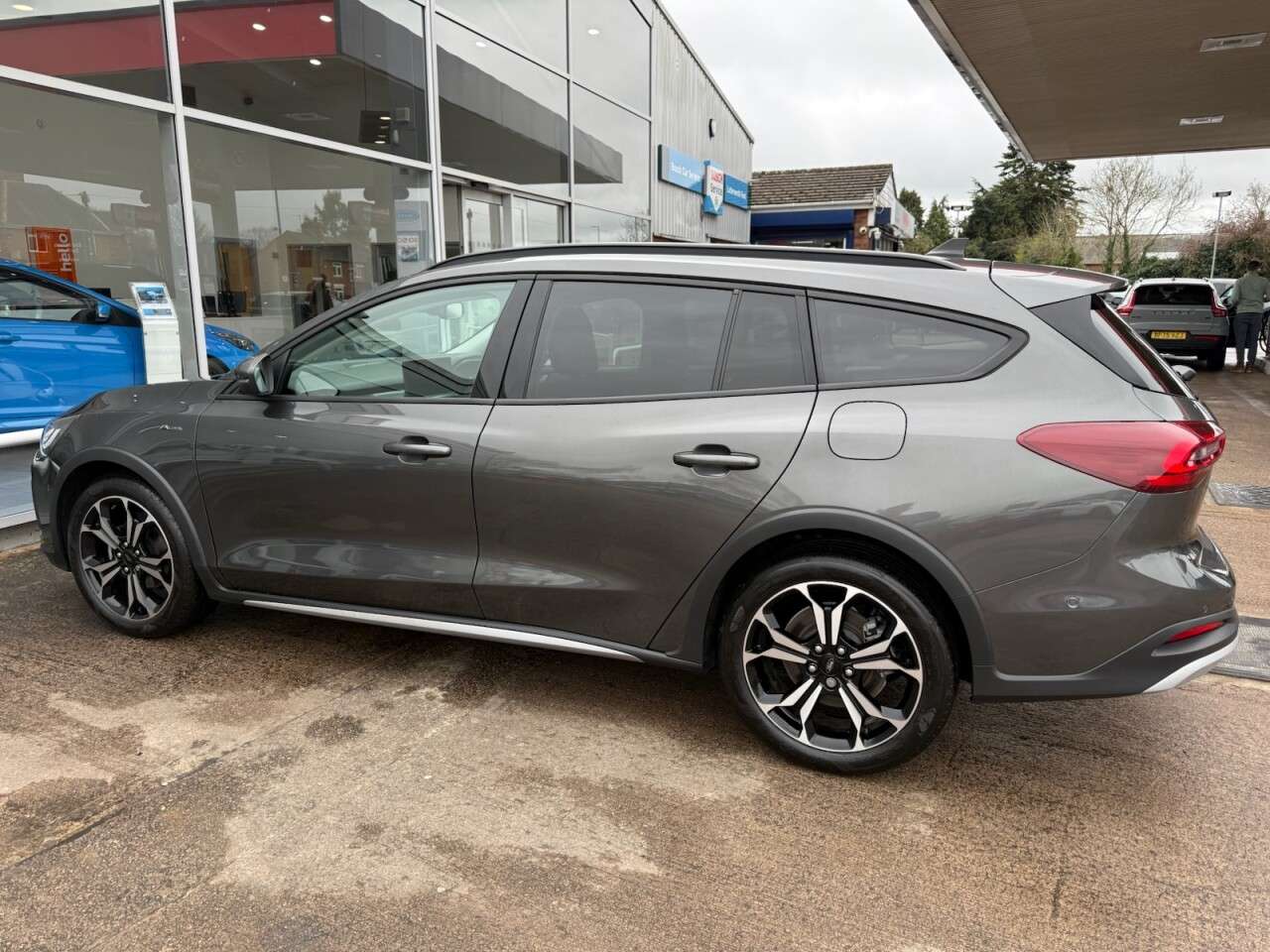 2024 FORD FOCUS 2024 FORD FOCUS