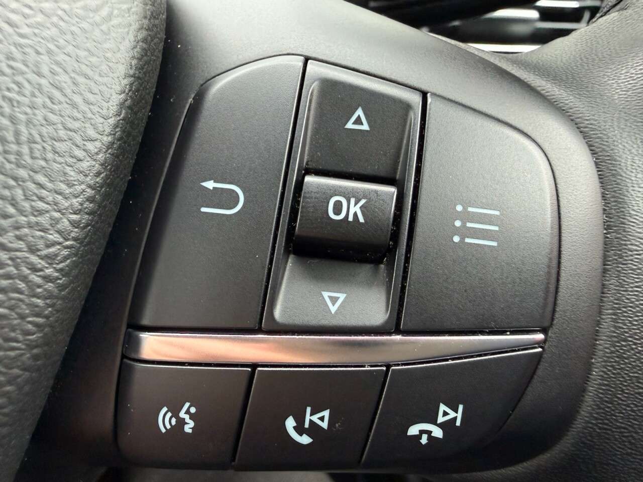 2024 FORD FOCUS 2024 FORD FOCUS