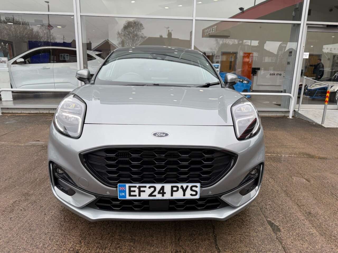 A 2024 FORD PUMA 1.0T EcoBoost MHEV ST-Line X SUV 5dr Petrol Hybrid DCT Euro 6 (s/s) (125 ps A 2024 FORD PUMA 1.0T EcoBoost MHEV ST-Line X SUV 5dr Petrol Hybrid DCT Euro 6 (s/s) (125 ps