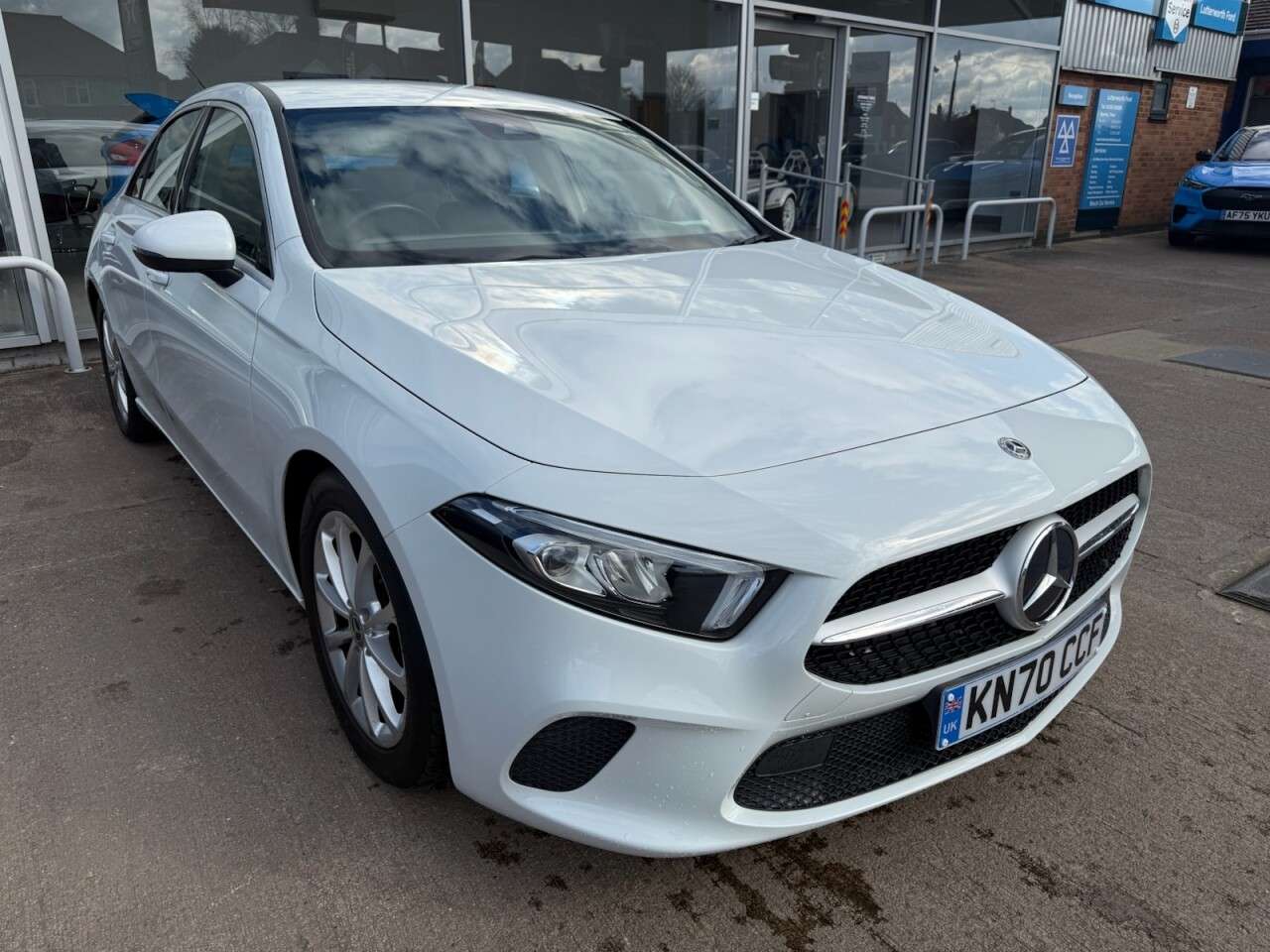 A 2020 MERCEDES-BENZ A-CLASS 1.3 A200 Sport Saloon 4dr Petrol 7G-DCT Euro 6 (s/s) (163 ps) A 2020 MERCEDES-BENZ A-CLASS 1.3 A200 Sport Saloon 4dr Petrol 7G-DCT Euro 6 (s/s) (163 ps)