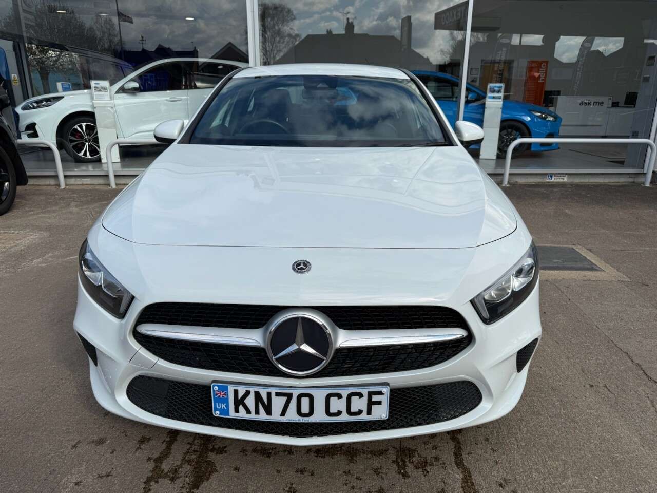 A 2020 MERCEDES-BENZ A-CLASS 1.3 A200 Sport Saloon 4dr Petrol 7G-DCT Euro 6 (s/s) (163 ps) A 2020 MERCEDES-BENZ A-CLASS 1.3 A200 Sport Saloon 4dr Petrol 7G-DCT Euro 6 (s/s) (163 ps)