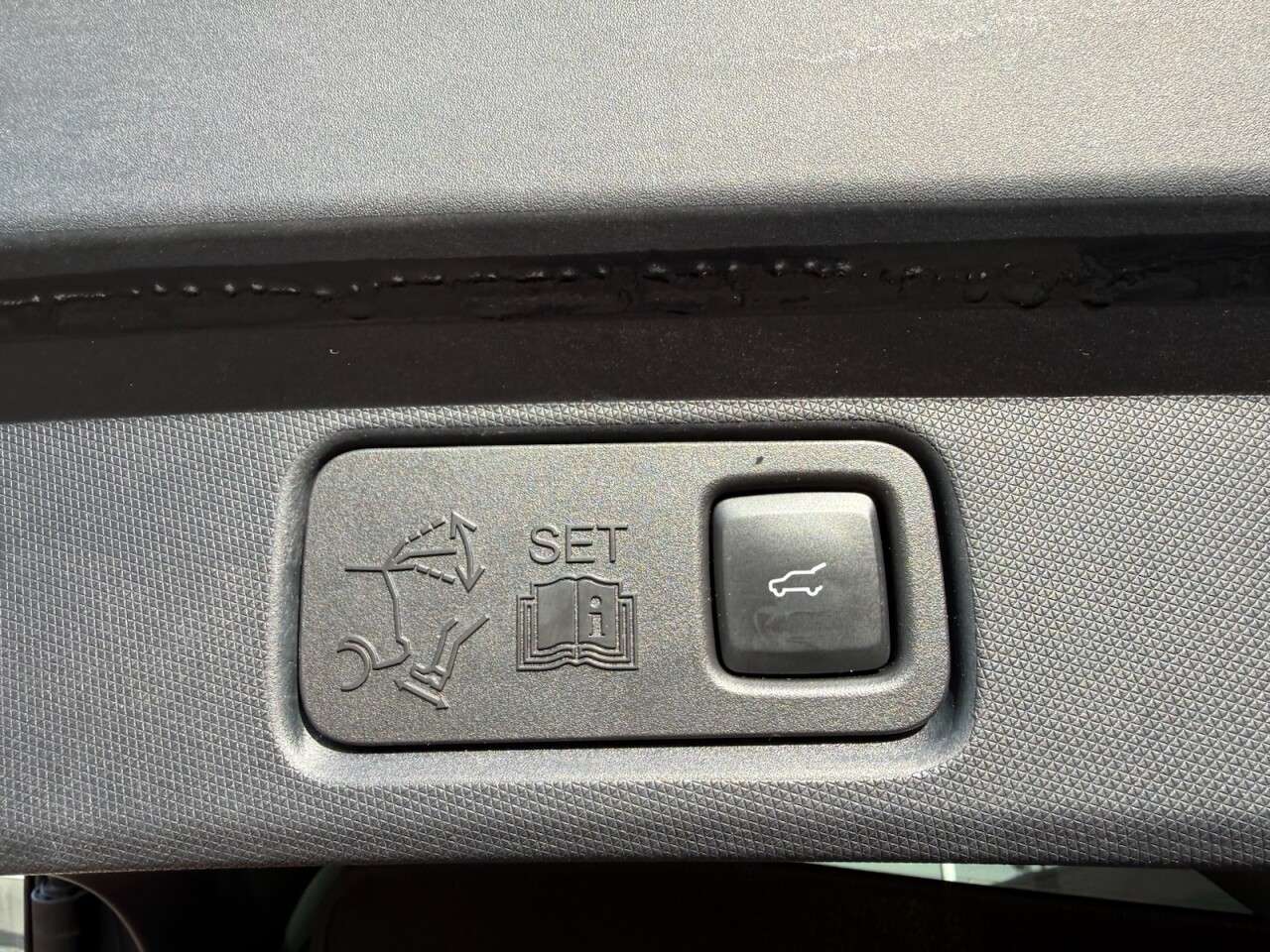 2022 FORD MUSTANG MACH-E 2022 FORD MUSTANG MACH-E