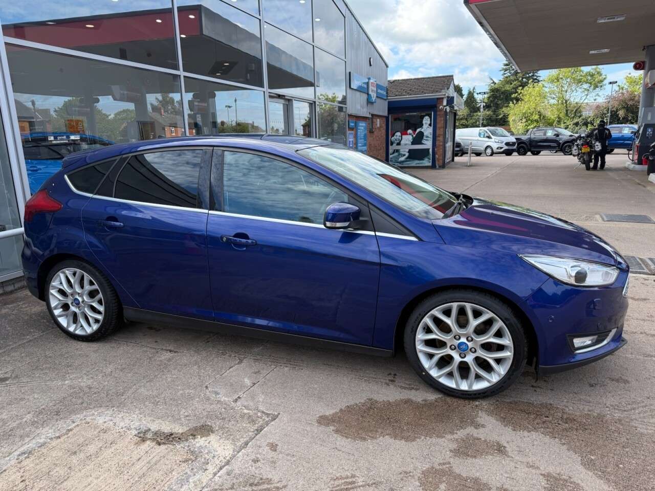 A 2014 FORD FOCUS 1.5T EcoBoost Titanium X Hatchback 5dr Petrol Manual Euro 6 (s/s) (182 ps) A 2014 FORD FOCUS 1.5T EcoBoost Titanium X Hatchback 5dr Petrol Manual Euro 6 (s/s) (182 ps)