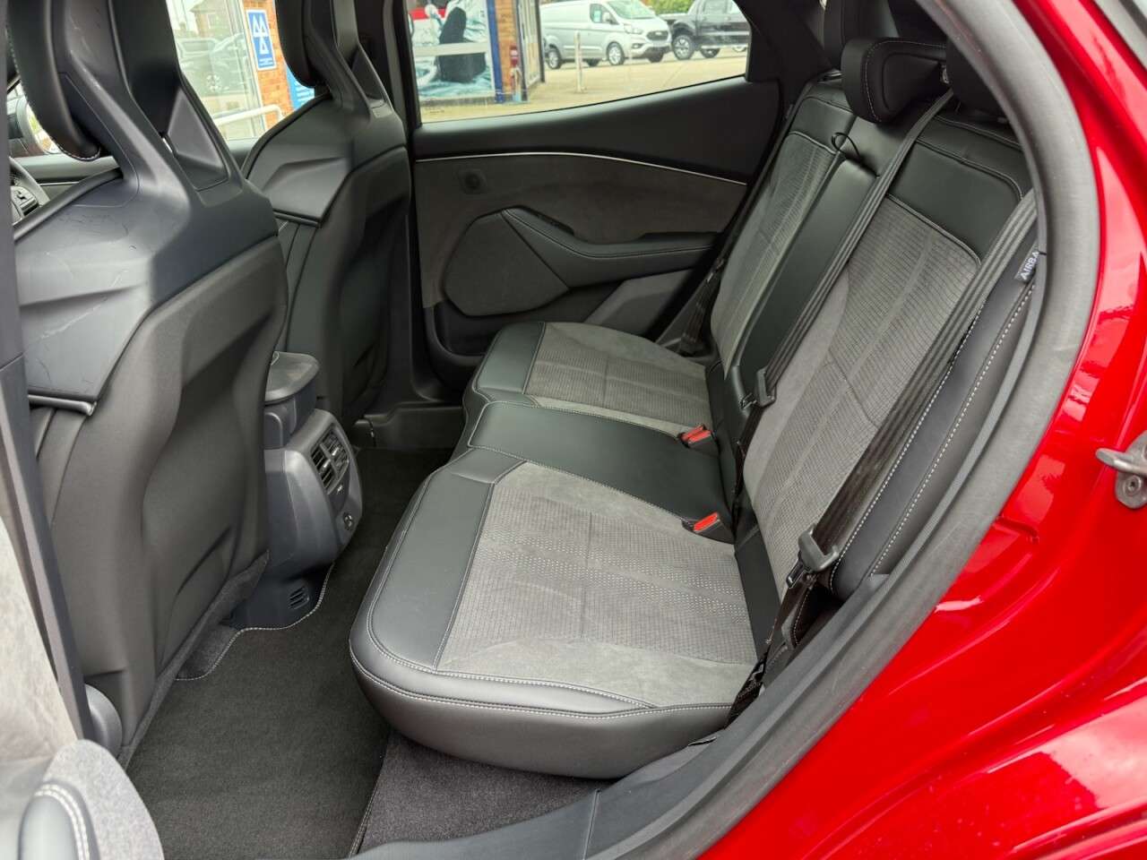 2025 FORD MUSTANG MACH-E 2025 FORD MUSTANG MACH-E