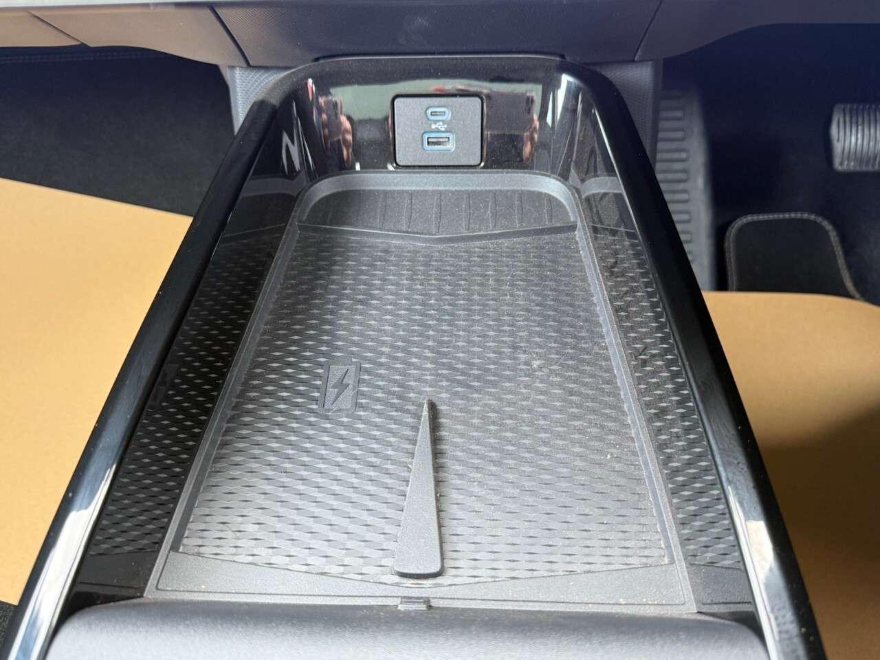 2025 FORD MUSTANG MACH-E 2025 FORD MUSTANG MACH-E