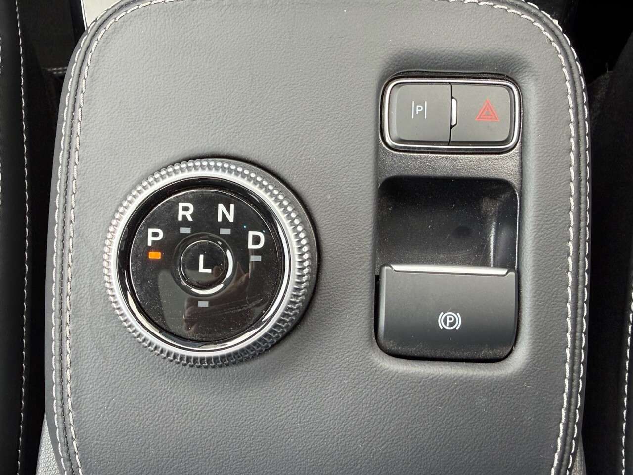 2025 FORD MUSTANG MACH-E 2025 FORD MUSTANG MACH-E